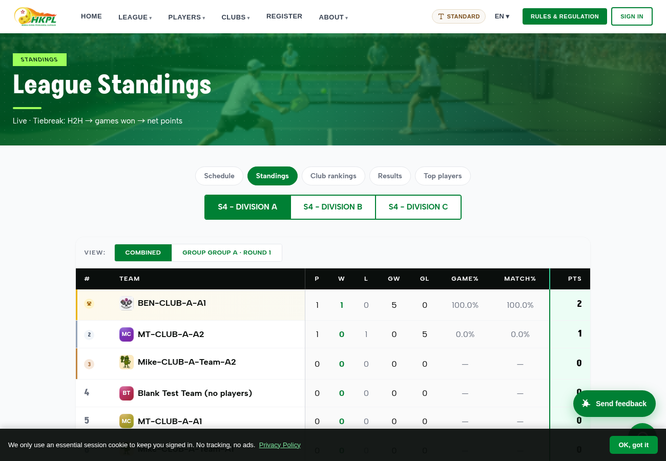 Standings — clean team badges